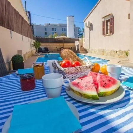 Mit Privatpool Fuer 6 Personen Ca 100 Qm In Capdepera, Mallorca Nordostkueste Von Mallorca بيت للعطل